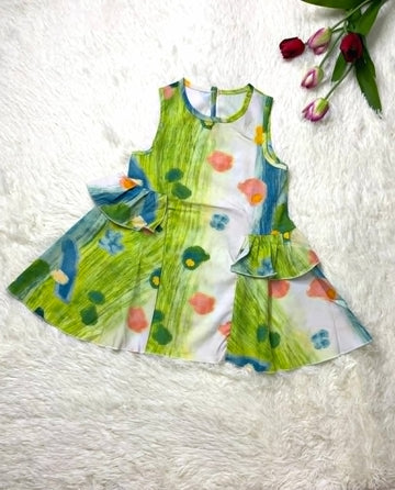 Green Abstract Frock🌿🌸
